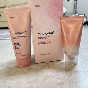 Medicube PDRN Pink Skincare Set